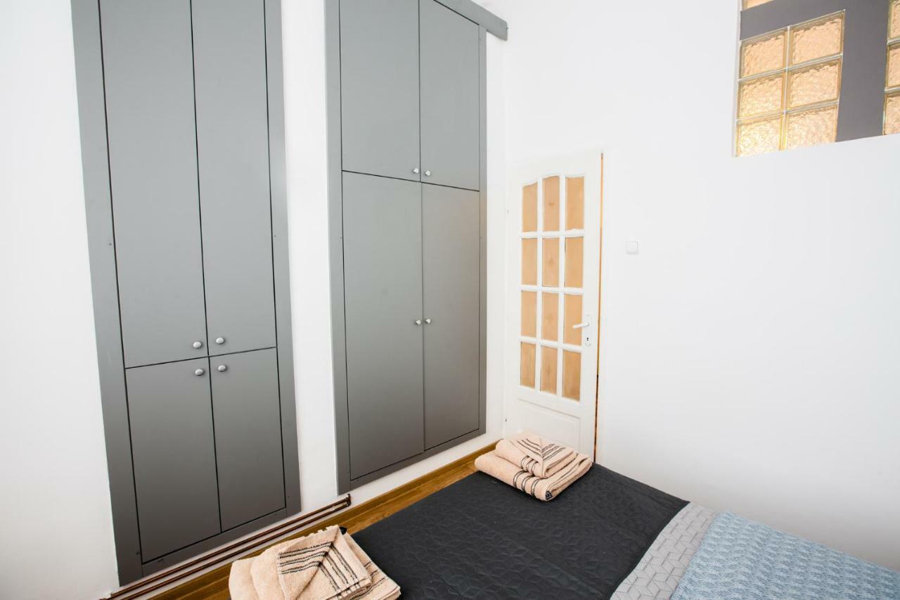 Art Downtown Alecsandri St Luxury Apartment Oradea Exterior photo